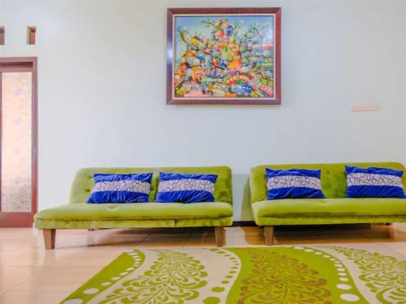 Oyo 2376 Tiara Family Residence Batu  Zewnętrze zdjęcie